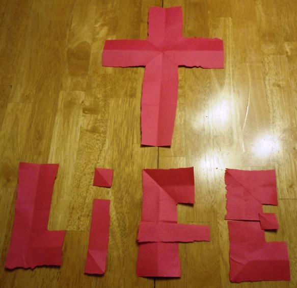 Use this Bible Object Lesson for Kids to tell the gospel by folding and tearing a sheet of paper. Great salvation object lesson!